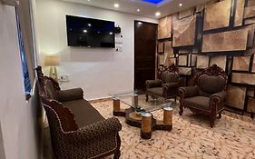 Sportsman Apartment